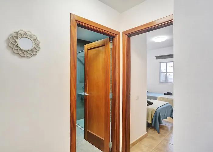 Philippa Caleta De Fuste