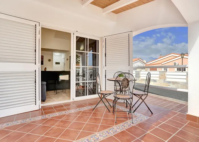 بيت للعطل Philippa *